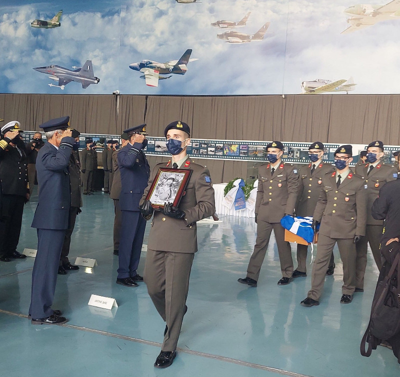 211126 teleti pesontwn