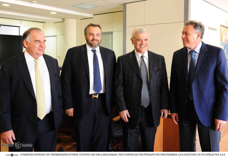 PAAEK131105 032pr small