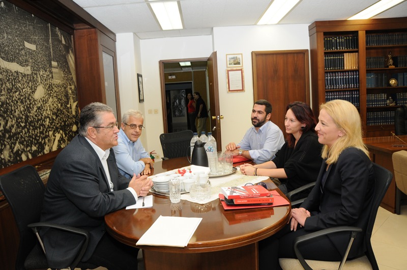 SYNANTHSH ME G.G. KKE