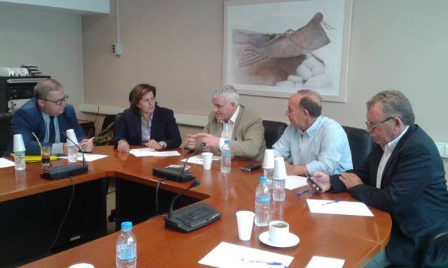 διαβουλευση για τριτσης 01