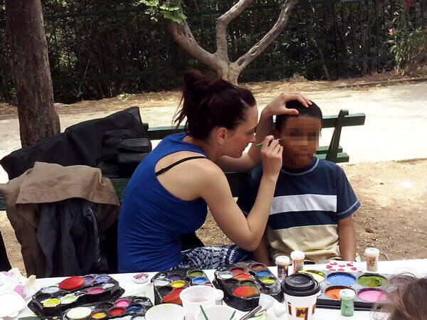 face-painting