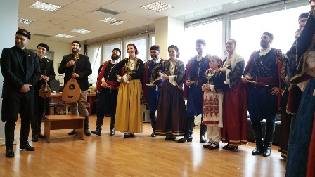 omilos brakoforwn kritis