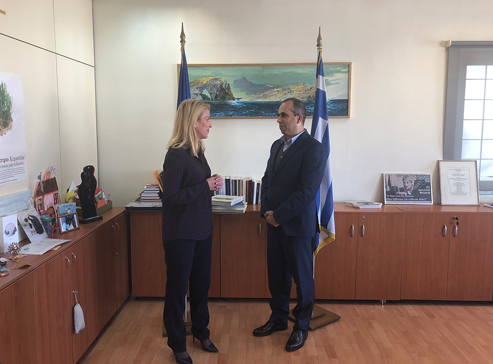 synantisi me ton geniko dieuthinti IGME