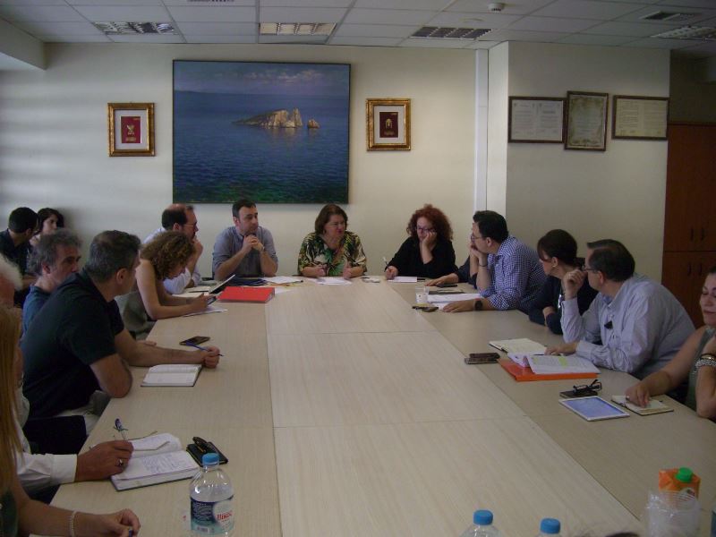 Συνάντηση ενημέρωσης για τα clusters