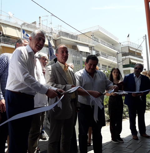 εγκαίνια καλλιτεχνικού