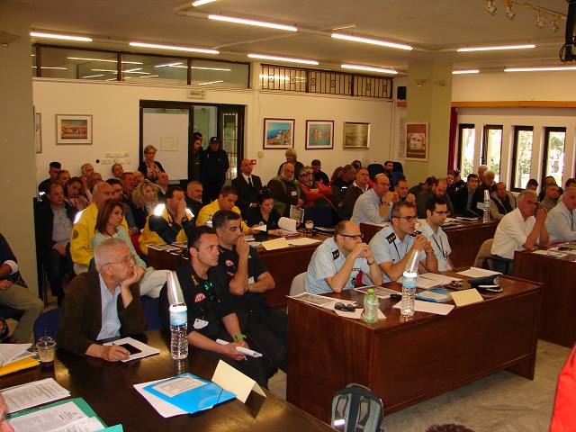 ΕΠΙ ΧΑΡΤΟΥ 4