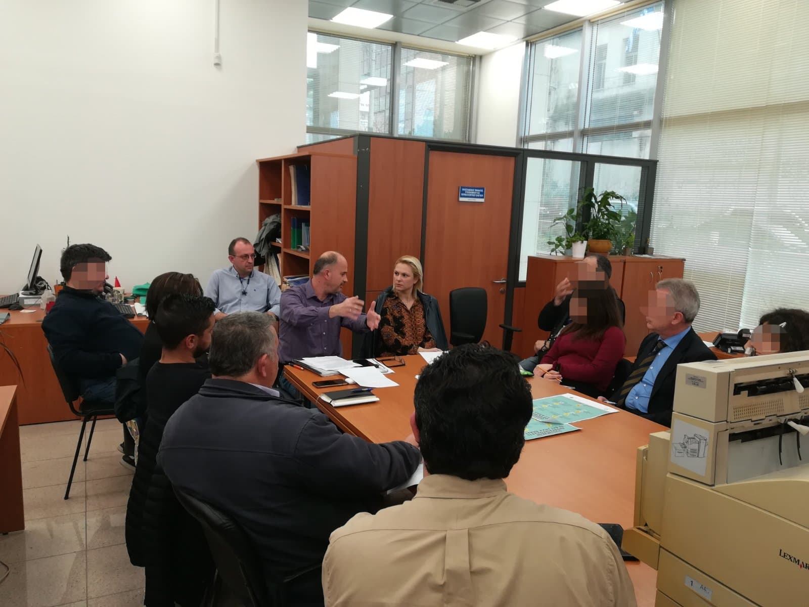 συσκεψη για κορωνοϊο