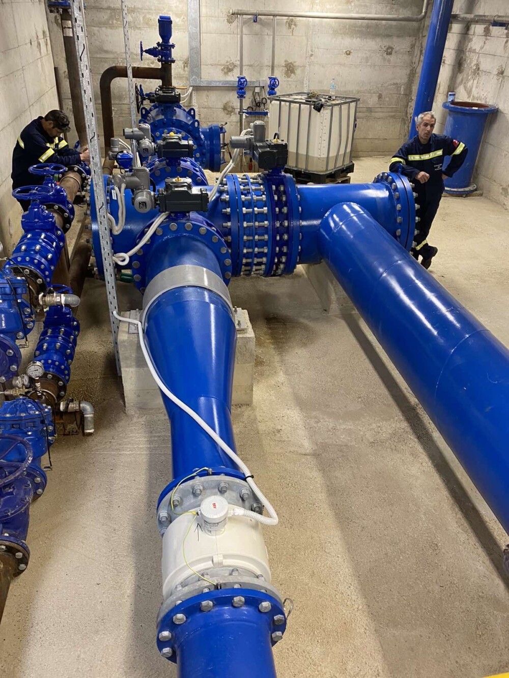 agogosaigina1-1000x1333