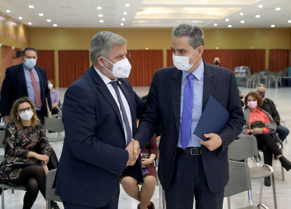 photo-eduact-5-1000x718