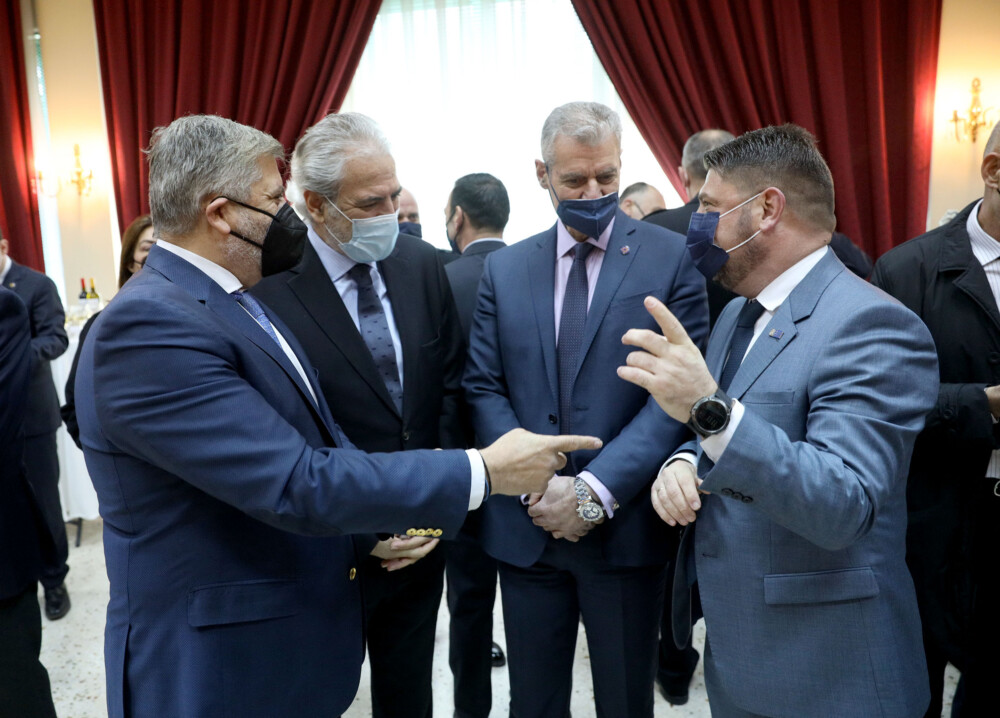 photo-pyrosvestiki-3-1000x718