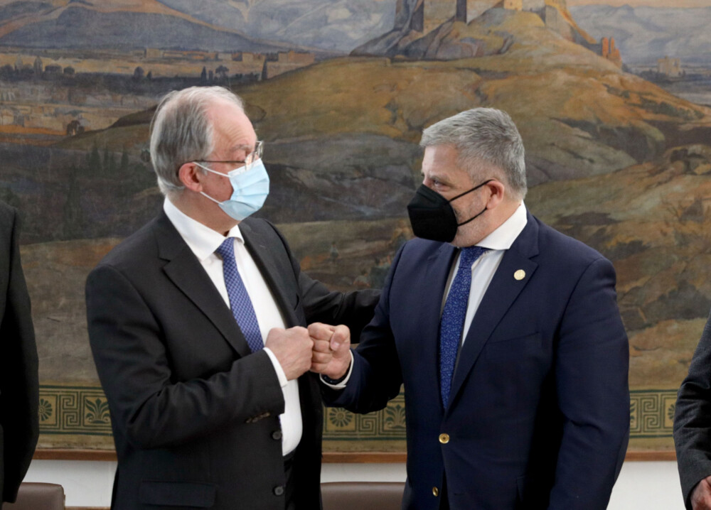 photo-vouli-5-1000x718