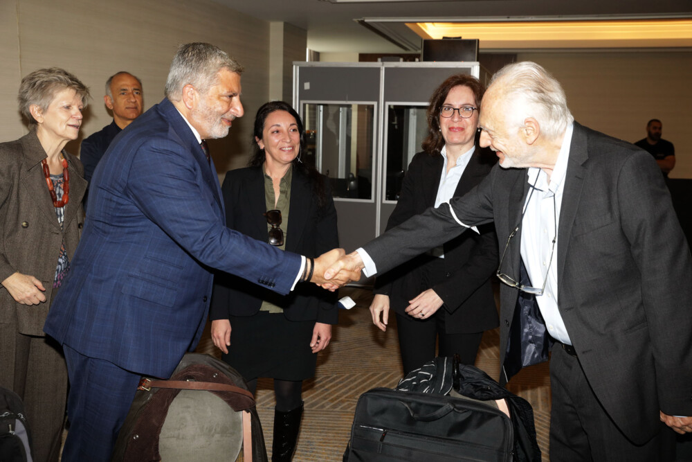 photo-faliriko-3-1000x667