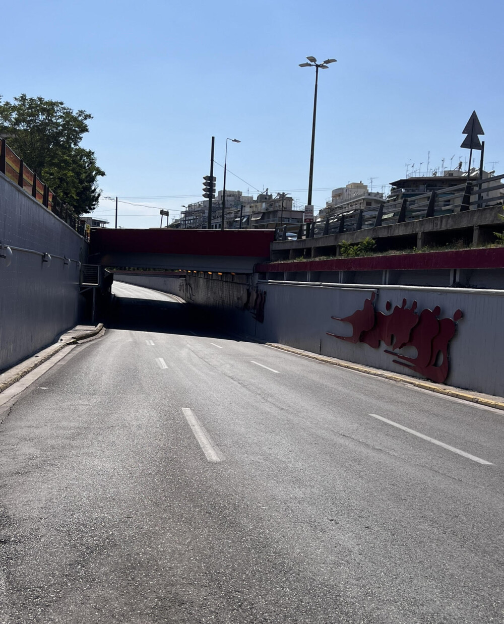 photo-ypogeia-diavasi-3-1000x1238