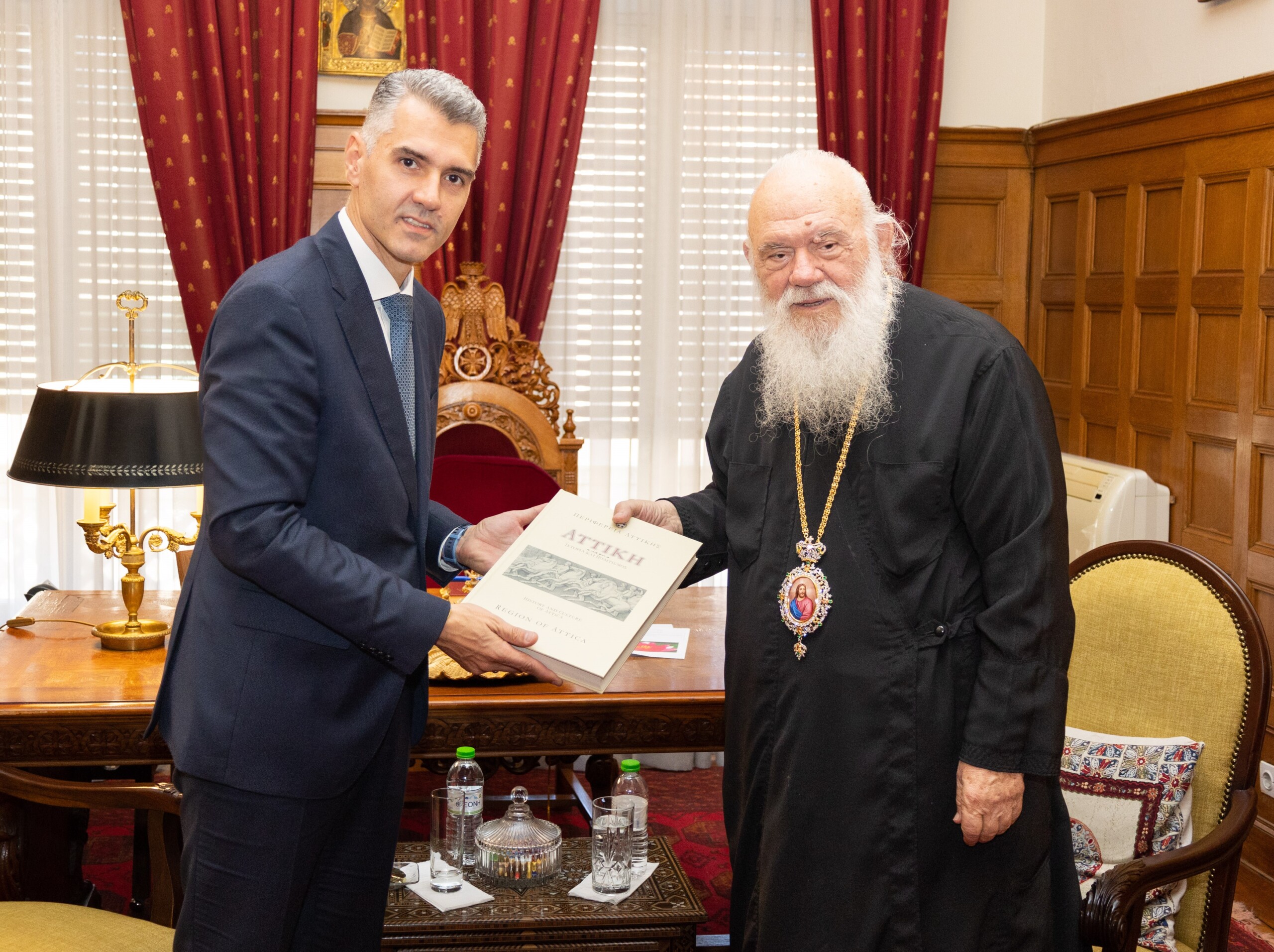 240118_archbishop-scaled