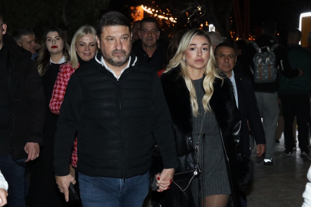 2024-12-09-at-00.09.53-1000x666