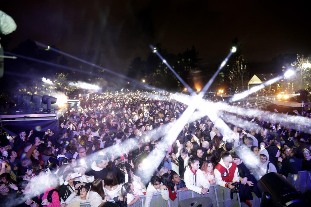 2024-12-09-at-00.09.54-1000x667